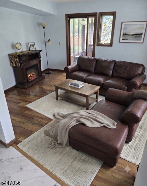 27 River Road Stanhope, NJ 07874 - Photo 3 of 23