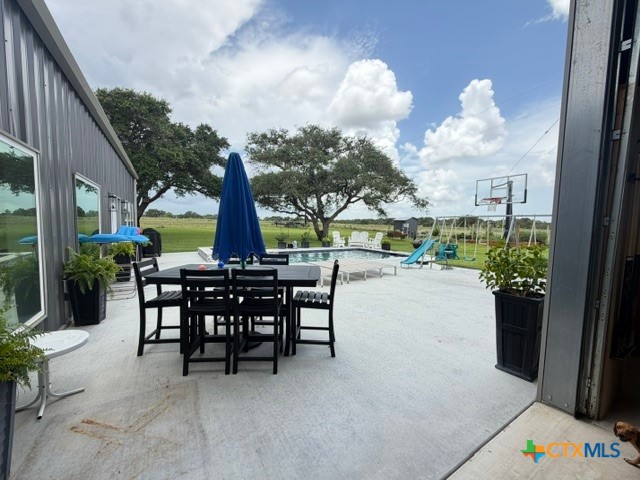 686 Rappold Road Yoakum, TX 77995 - Photo 12 of 30
