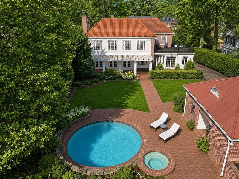 1105 Lullwater Road Northeast Atlanta, GA 30307 - Photo 2 of 28 Gallery Image 2