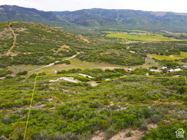 462 South Valleyview, Unit 462 Fairview, UT 84629 - Photo 27 of 38 View of mountain background