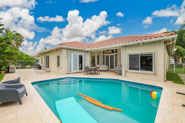 $5,500 | 16418 Northwest 14th Street, Pembroke Pines, FL 33028