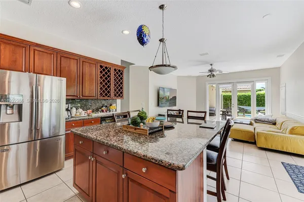 $5,500 | 16418 Northwest 14th Street, Pembroke Pines, FL 33028