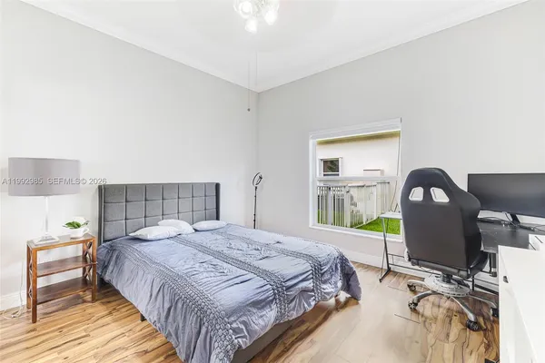 $5,500 | 16418 Northwest 14th Street, Pembroke Pines, FL 33028