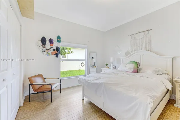 $5,500 | 16418 Northwest 14th Street, Pembroke Pines, FL 33028