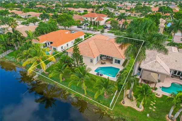 $5,500 | 16418 Northwest 14th Street, Pembroke Pines, FL 33028