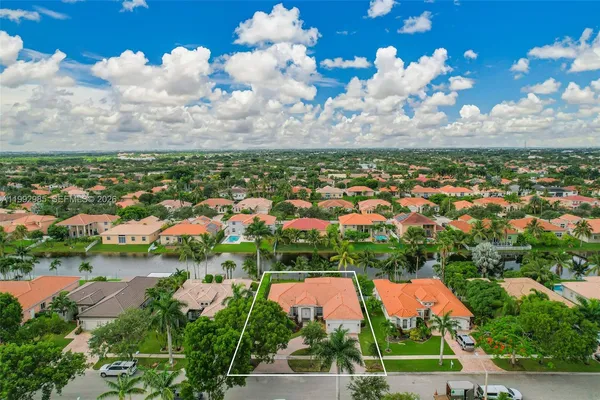 $5,500 | 16418 Northwest 14th Street, Pembroke Pines, FL 33028