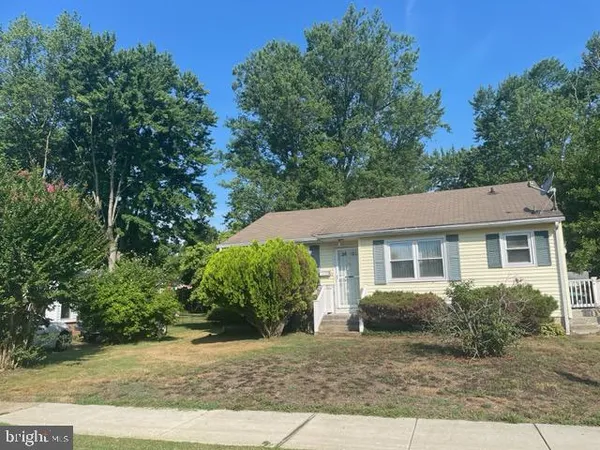 $230,000 | 3 Dogwood Drive, Camden Wyoming, DE 19934