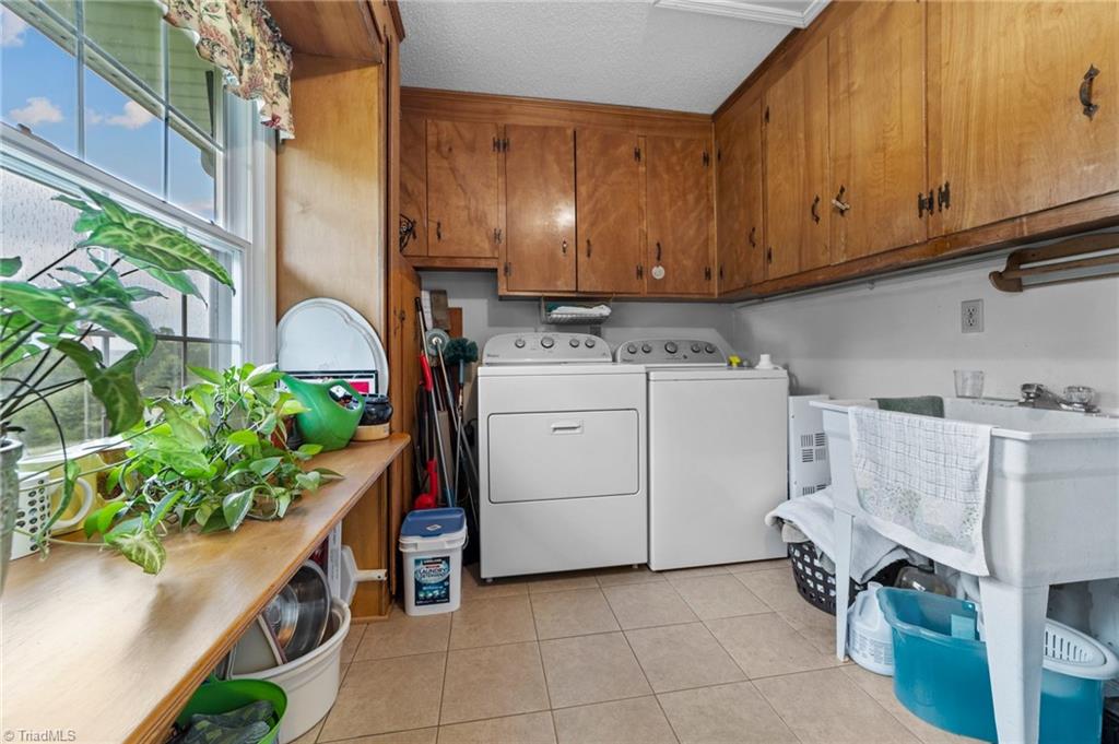 1910 Angell Road Madison, NC 27025 - Photo 22 of 38