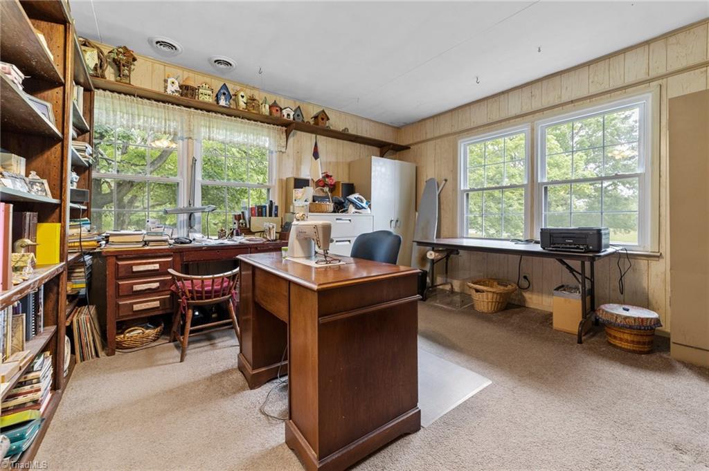 1910 Angell Road Madison, NC 27025 - Photo 29 of 38