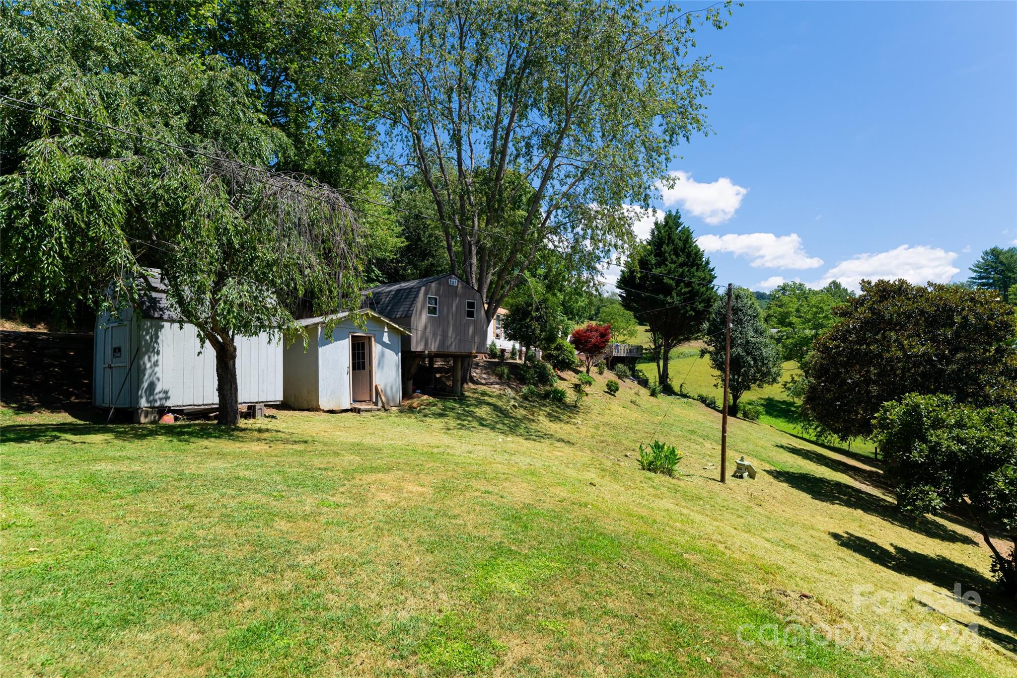 15 Upper Moffitt Road Asheville, NC 28805 - Photo 20 of 29 Gallery Image 20