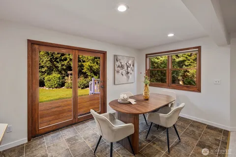 $1,198,000 | 8515 192nd Street Southwest, Edmonds, WA 98026