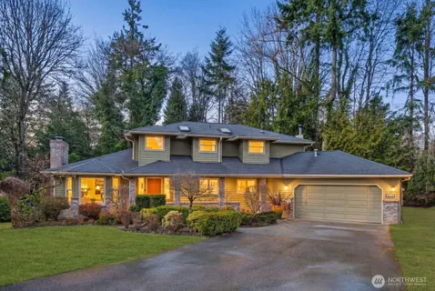$1,198,000 | 8515 192nd Street Southwest, Edmonds, WA 98026