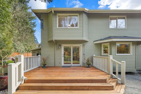 $1,198,000 | 8515 192nd Street Southwest, Edmonds, WA 98026