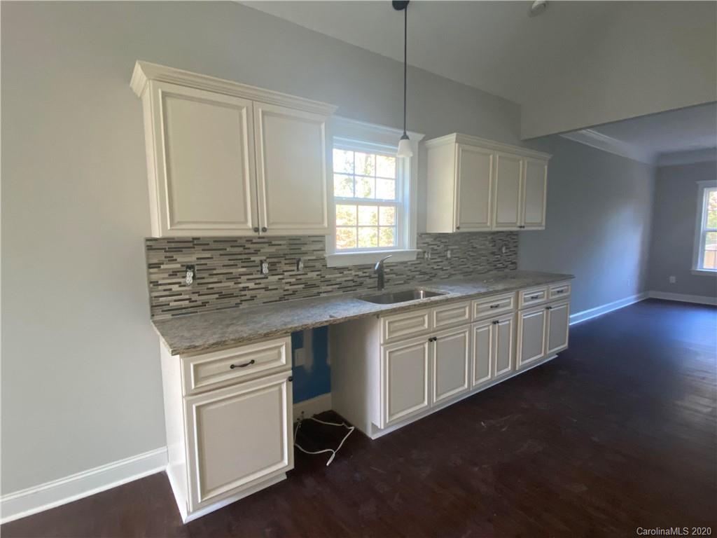 1010 Myers Circle Lancaster, SC 29720 - Photo 8 of 24 Gallery Image 8