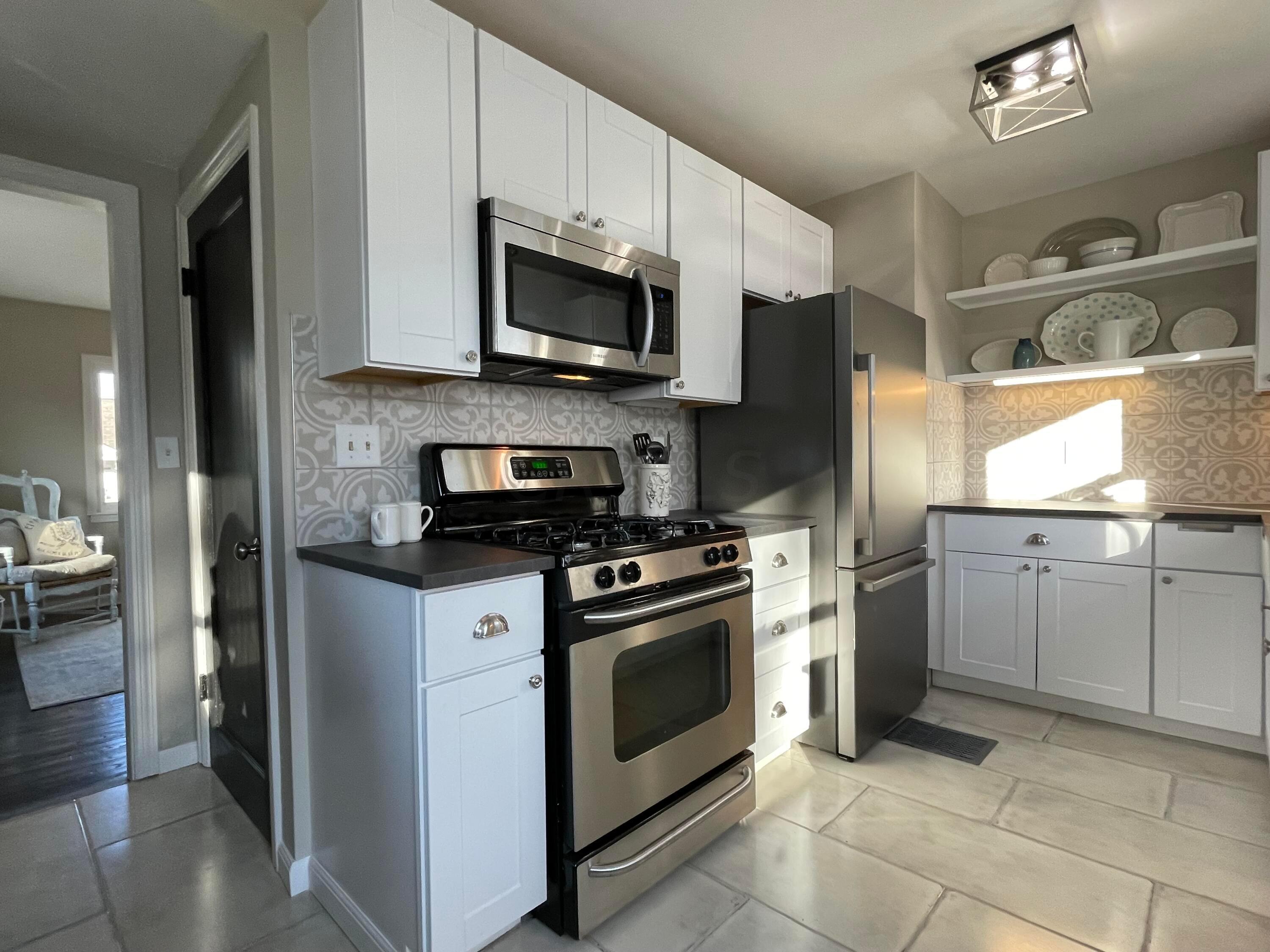 3216 Karl Road Columbus, OH 43224 - Photo 11 of 24 Updated kitchen