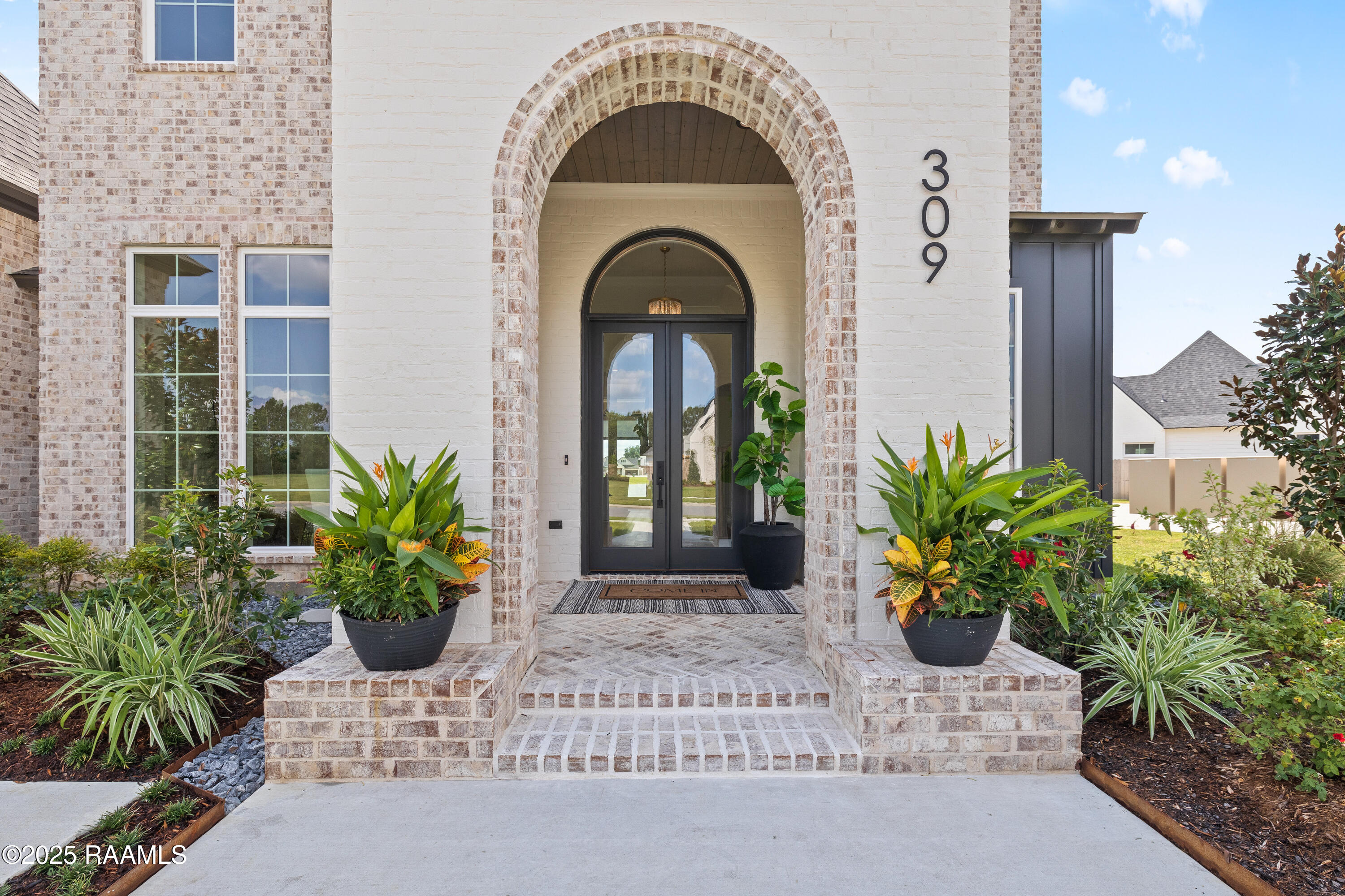 309 Abercrombie Way Broussard, LA 70592 - Photo 3 of 56 309 Abercrombie Way-56