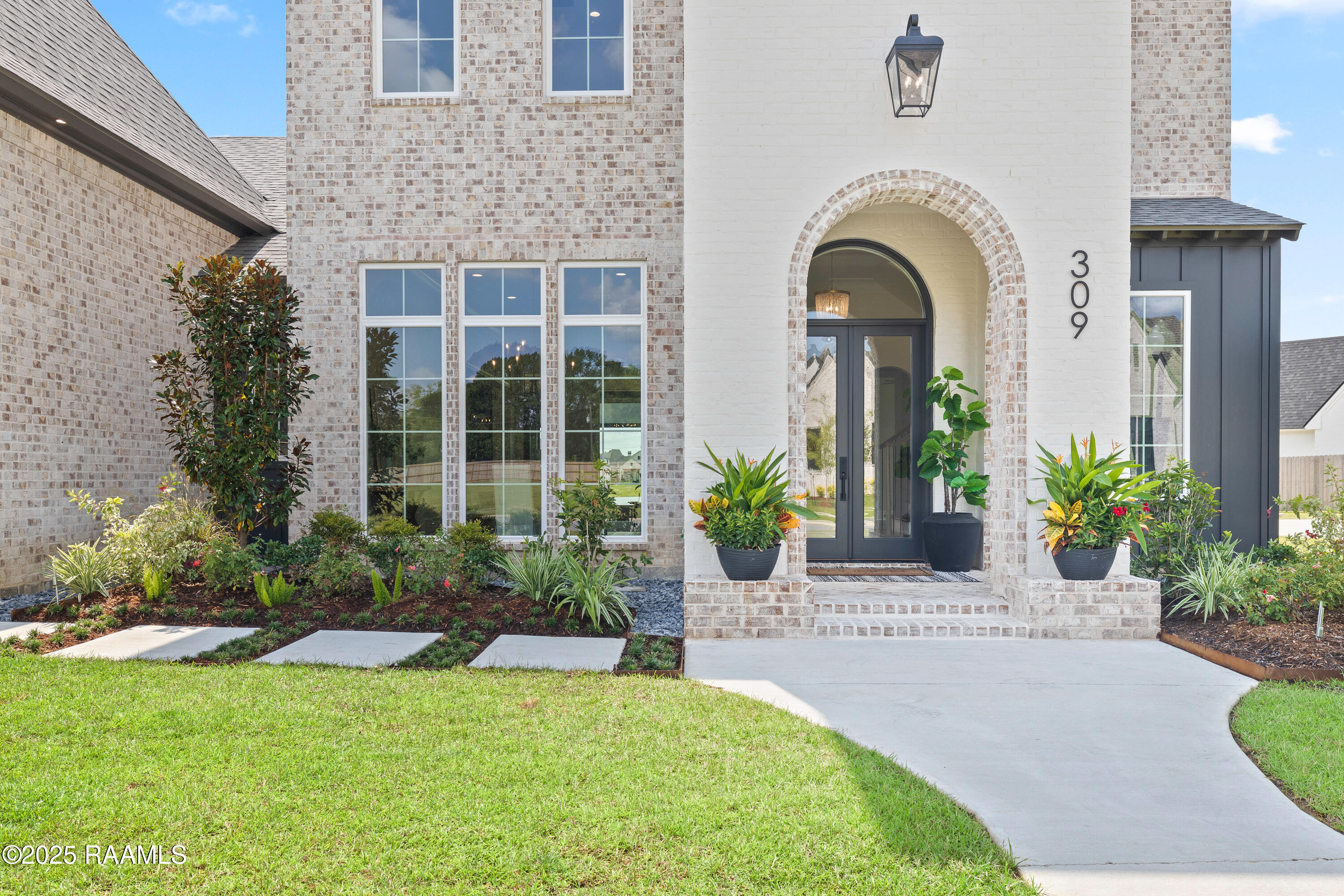 309 Abercrombie Way Broussard, LA 70592 - Photo 5 of 56 309 Abercrombie Way-3