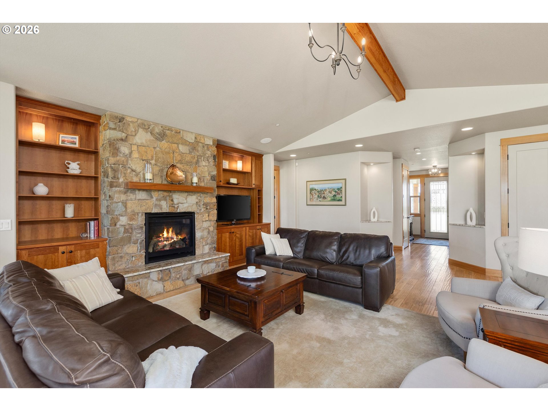 30842 South Needy Road Canby, OR 97013 - Photo 9 of 48 Living Room/Entrance