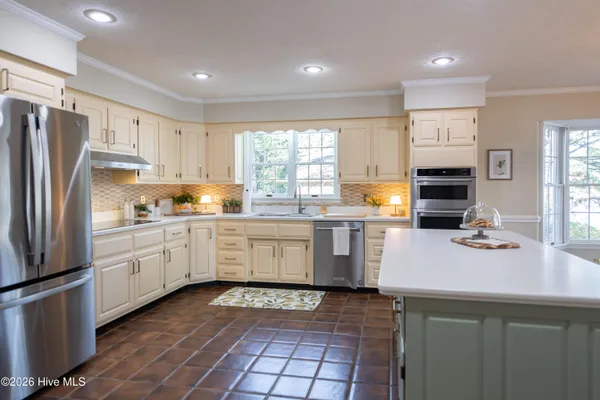 $1,584,000 | 90 Lake Shore Drive, Pinehurst, NC 28374