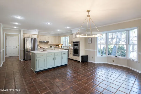 $1,584,000 | 90 Lake Shore Drive, Pinehurst, NC 28374