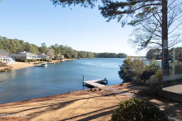 $1,584,000 | 90 Lake Shore Drive, Pinehurst, NC 28374