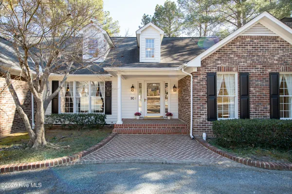 $1,584,000 | 90 Lake Shore Drive, Pinehurst, NC 28374