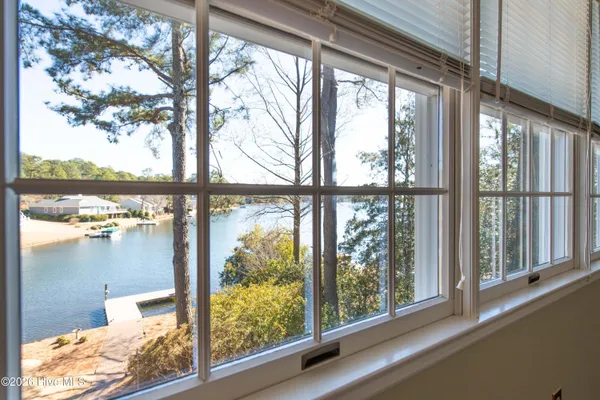 $1,584,000 | 90 Lake Shore Drive, Pinehurst, NC 28374