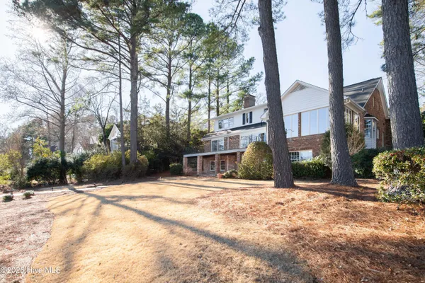 $1,584,000 | 90 Lake Shore Drive, Pinehurst, NC 28374