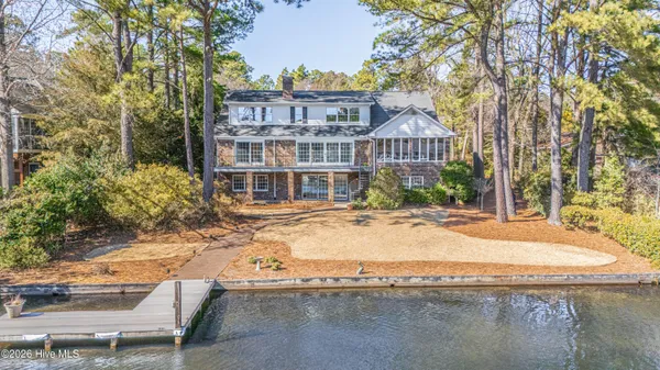 $1,584,000 | 90 Lake Shore Drive, Pinehurst, NC 28374