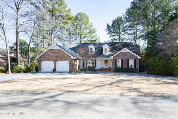$1,584,000 | 90 Lake Shore Drive, Pinehurst, NC 28374