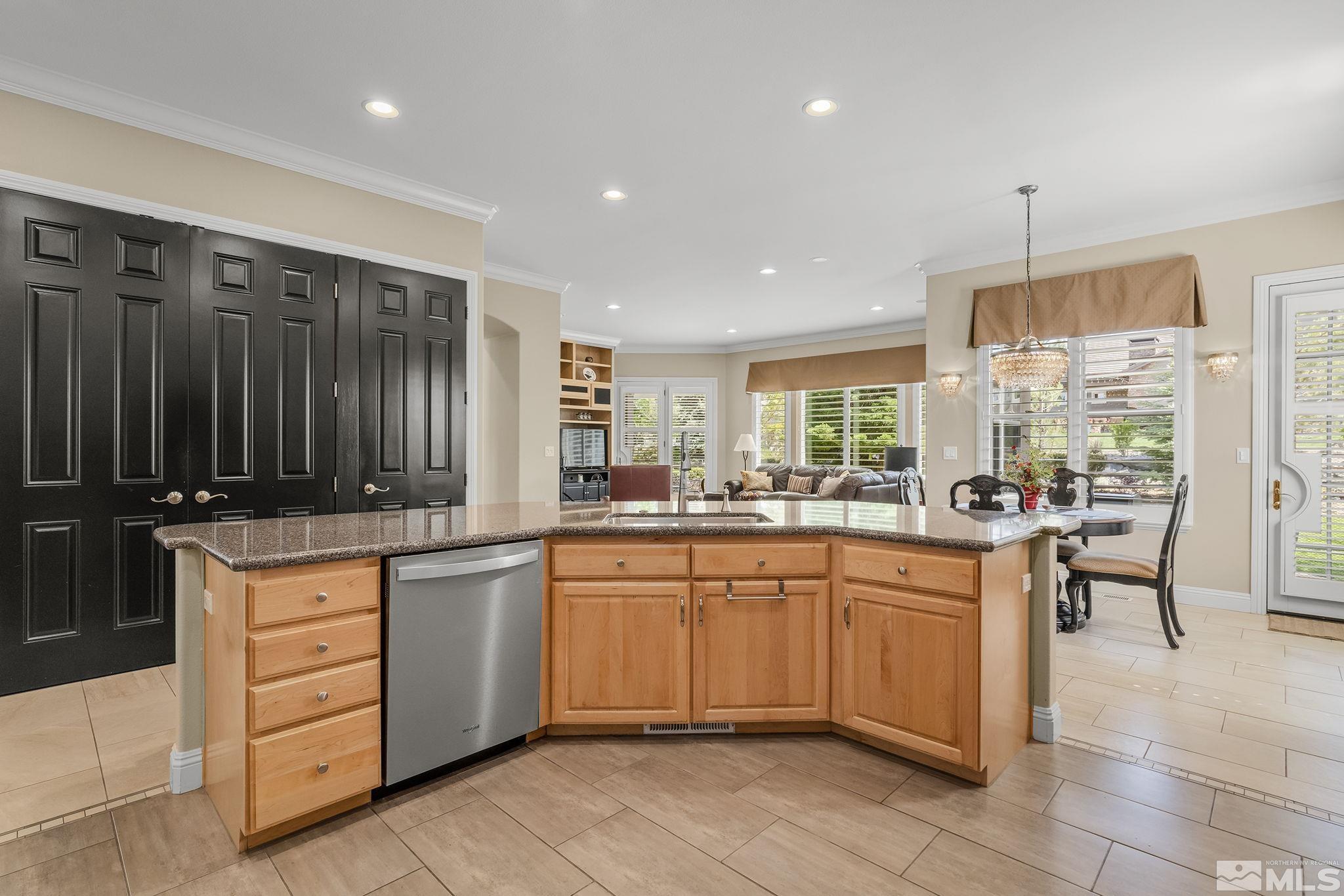 4900 Mountainshyre Road Reno, NV 89519 - Photo 18 of 37 Photo 18