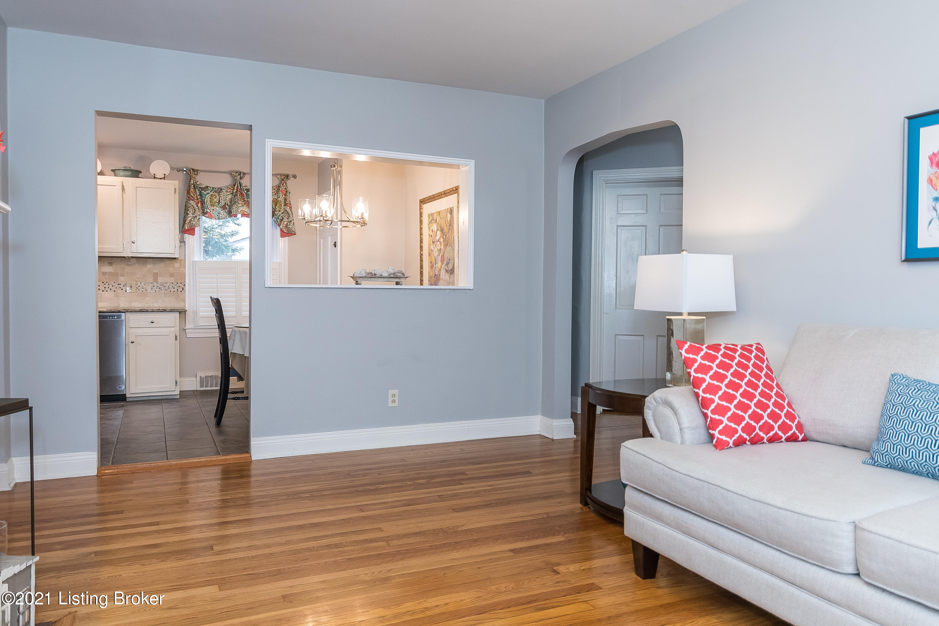 4108 Springhill Road Louisville, KY 40207 - Photo 5 of 31 DSC_6333