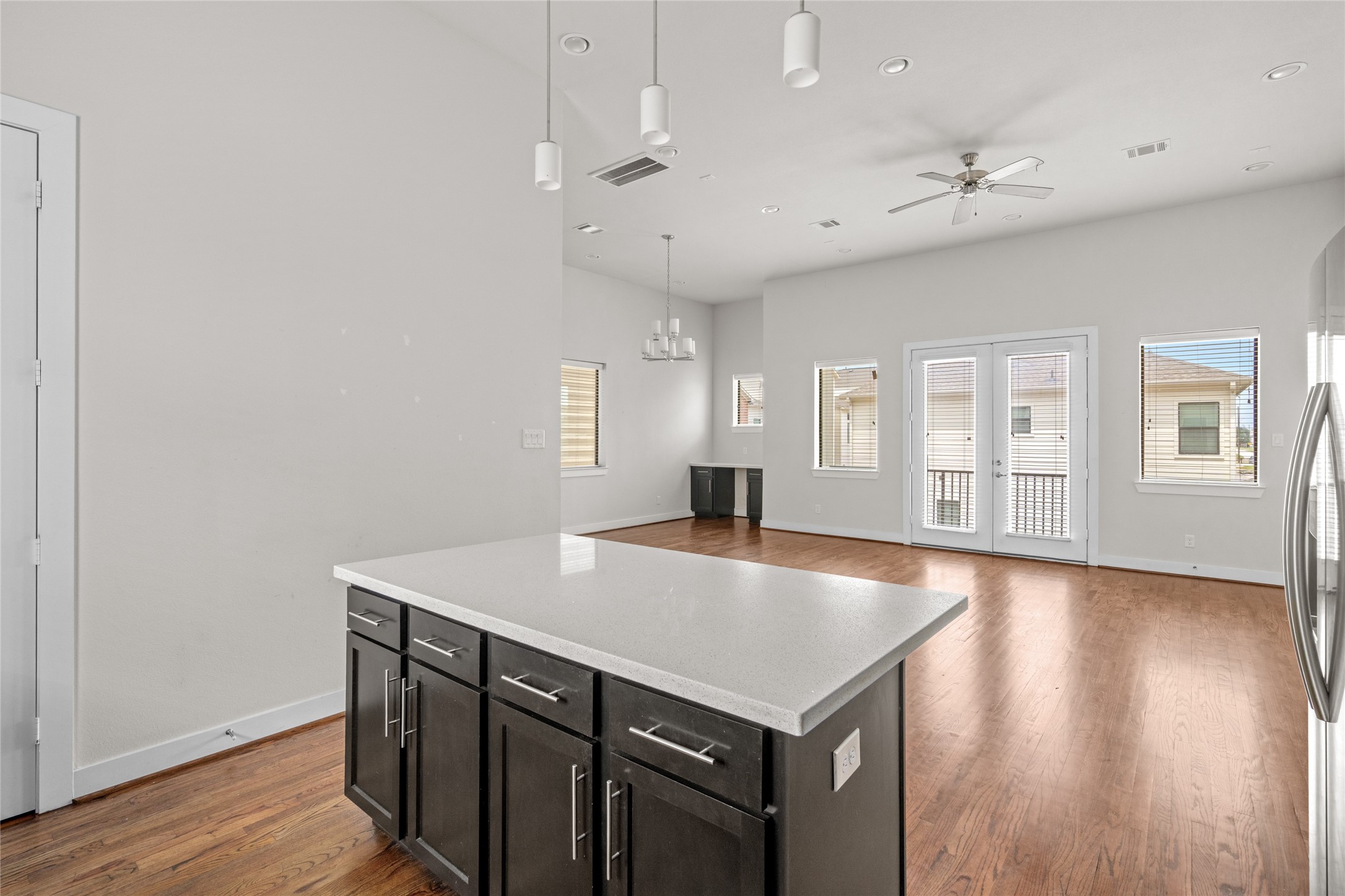 3409 Kensington Yellow Place Houston, TX 77008 - Photo 16 of 28 a room with pool table and windows