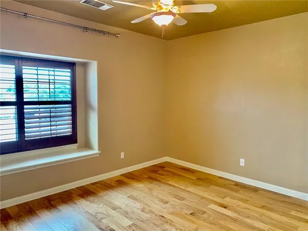 $2,800 | 3988 Sapphire Loop, Round Rock, TX 78681