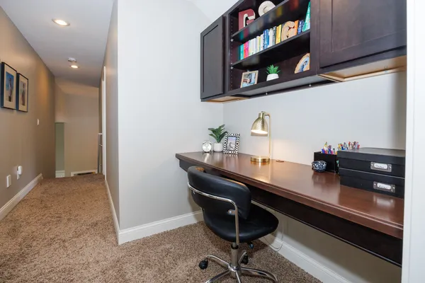 $514,900 | 114 Mallard Way, Hudson, IL 61748