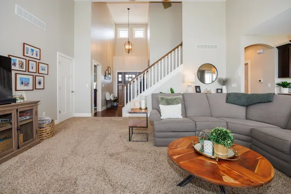 $514,900 | 114 Mallard Way, Hudson, IL 61748