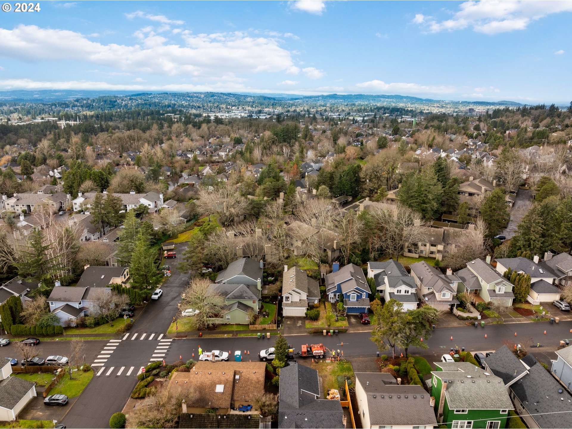 120 Kingsgate Road Lake Oswego, OR 97035 - Photo 32 of 37 Drone View/UAV