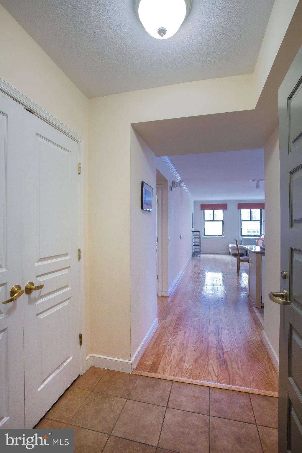 616 E Street Northwest, Unit 221 Washington, DC 20004 - Photo 6 of 55 Entry Foyer West