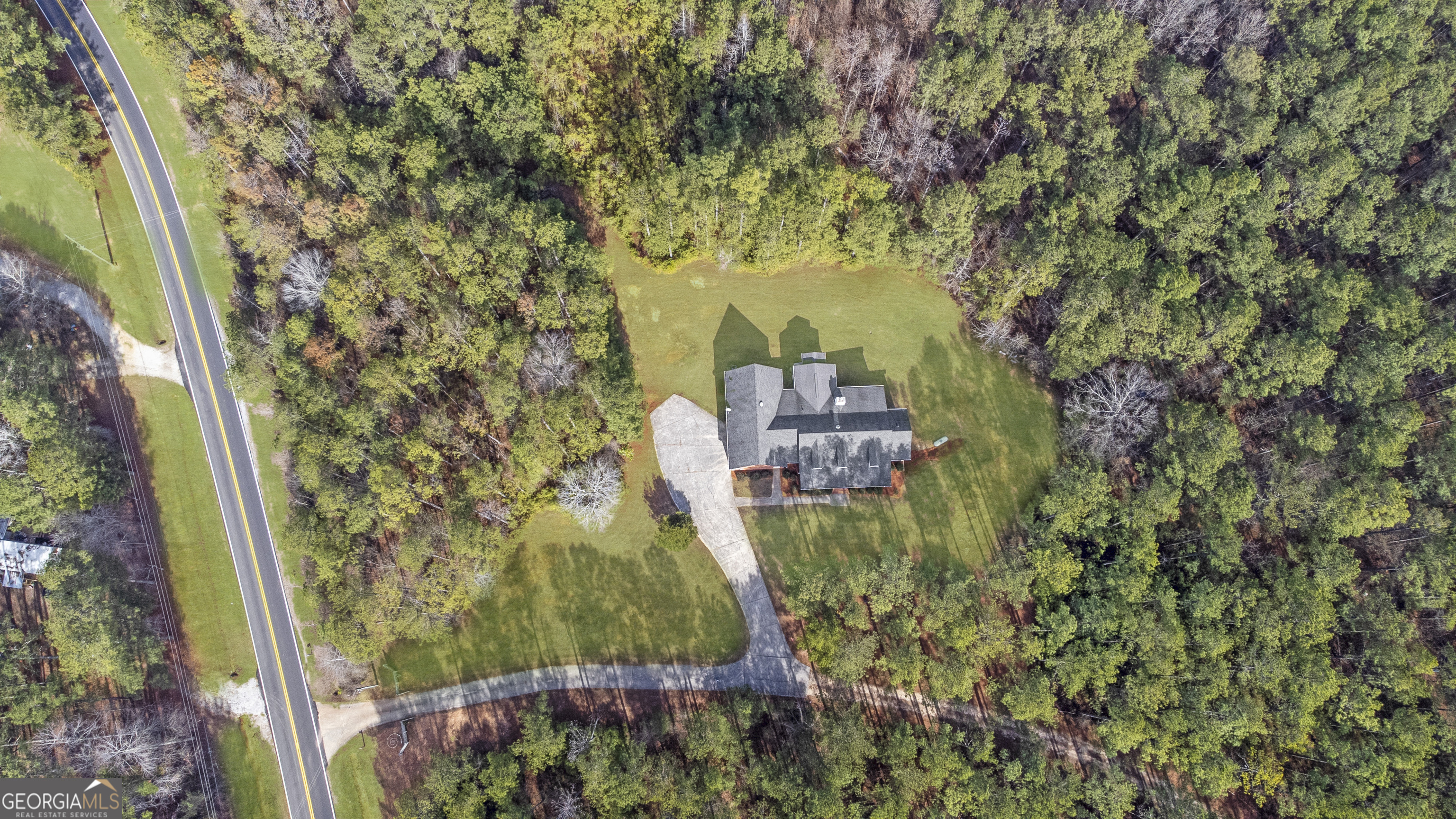 273 High Point Road Buchanan, GA 30113 - Photo 60 of 73 a aerial view of a residential houses with yard and green space