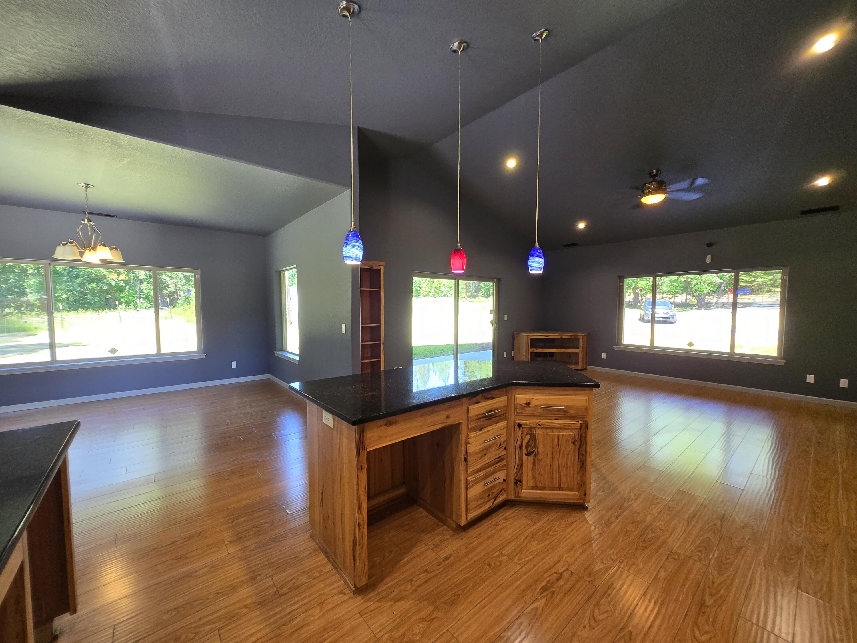 1730 Hugo Road Merlin, OR 97532 - Photo 11 of 37 20250529_145832