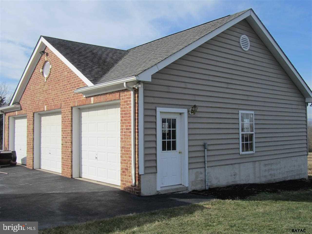 681 Boyle Road Fairfield, PA 17320 - Photo 8 of 36