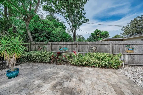 $490,000 | 6906 297th Avenue North, Clearwater, FL 33761