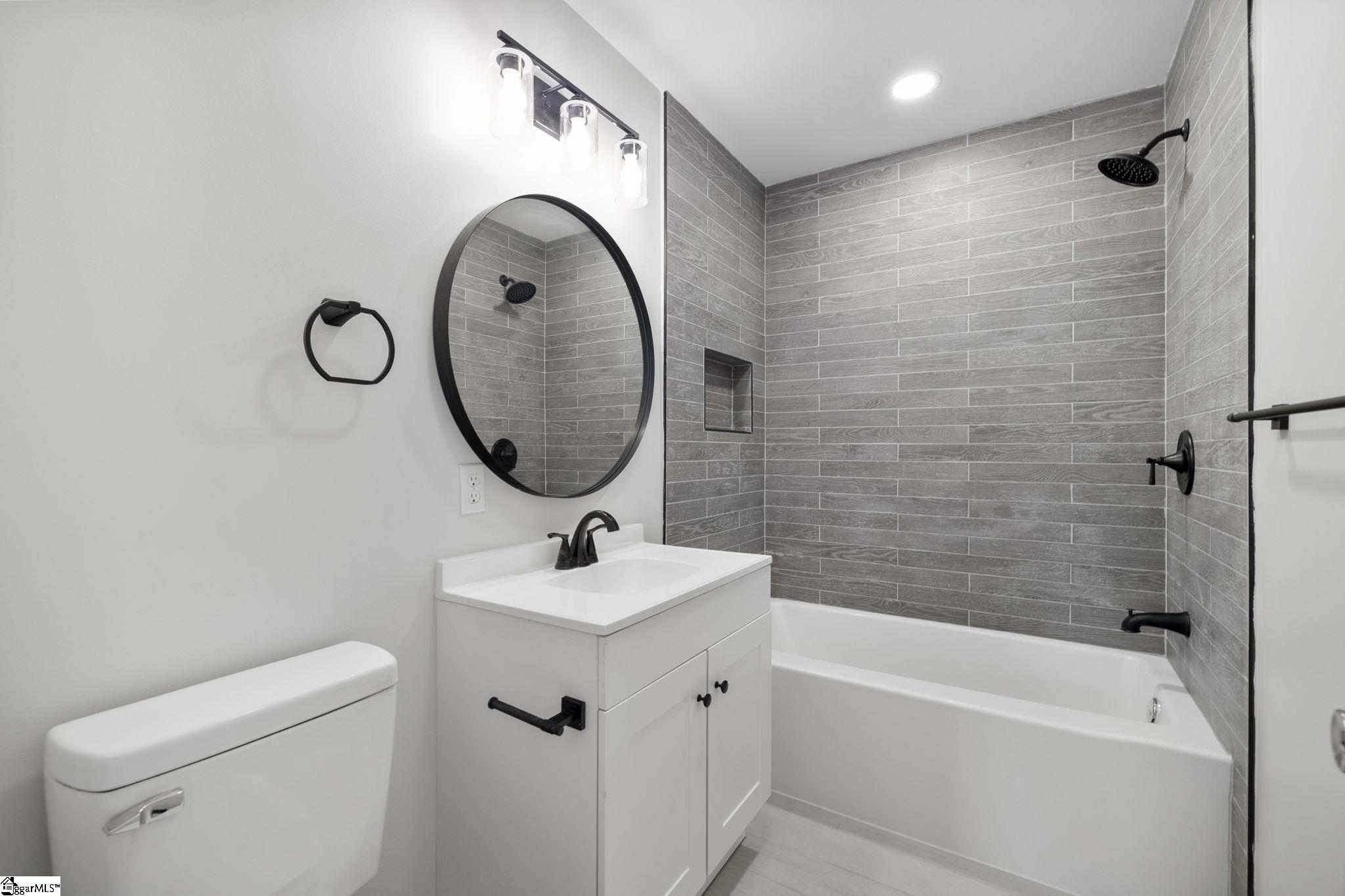 11 McAdoo Avenue Greenville, SC 29607 - Photo 13 of 26