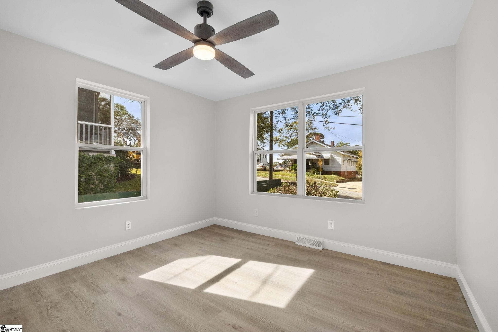 11 McAdoo Avenue Greenville, SC 29607 - Photo 19 of 26