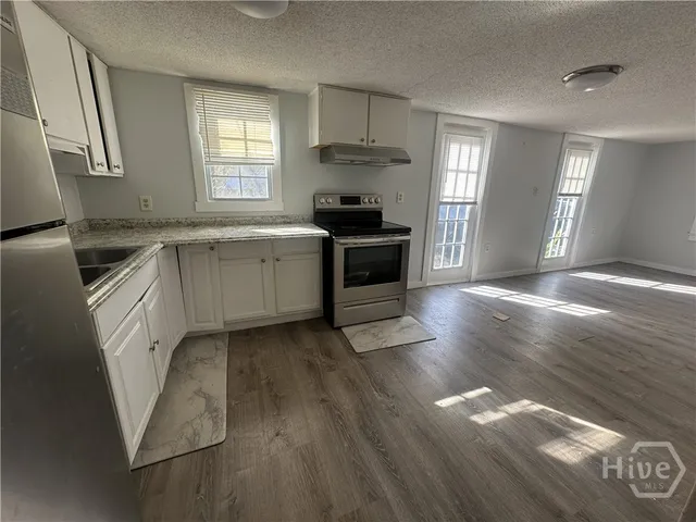 $1,595 | 506 Forrest Avenue, Savannah, GA 31404