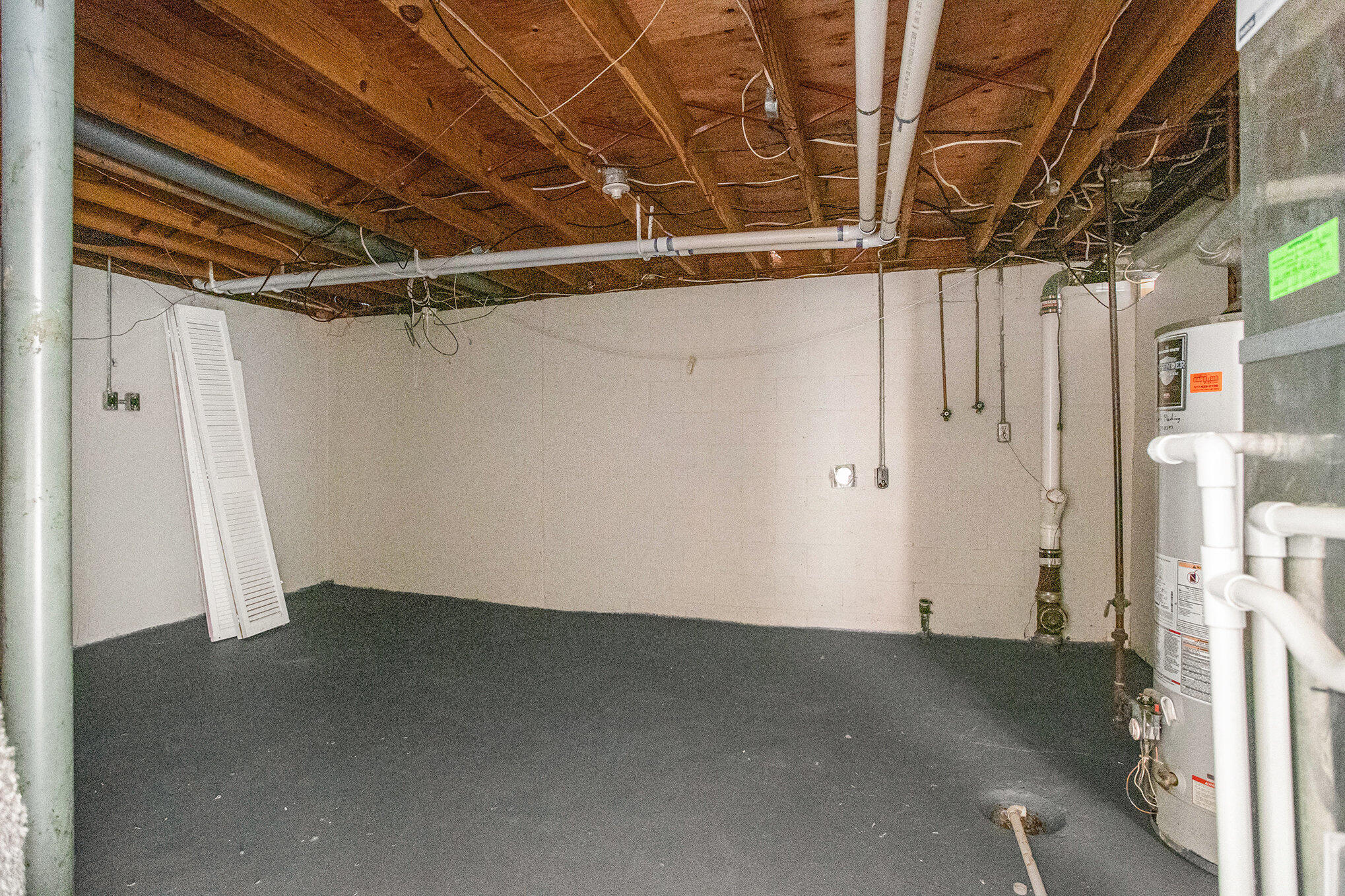 408 Washington Street Albion, MI 49224 - Photo 24 of 52 024_file_613