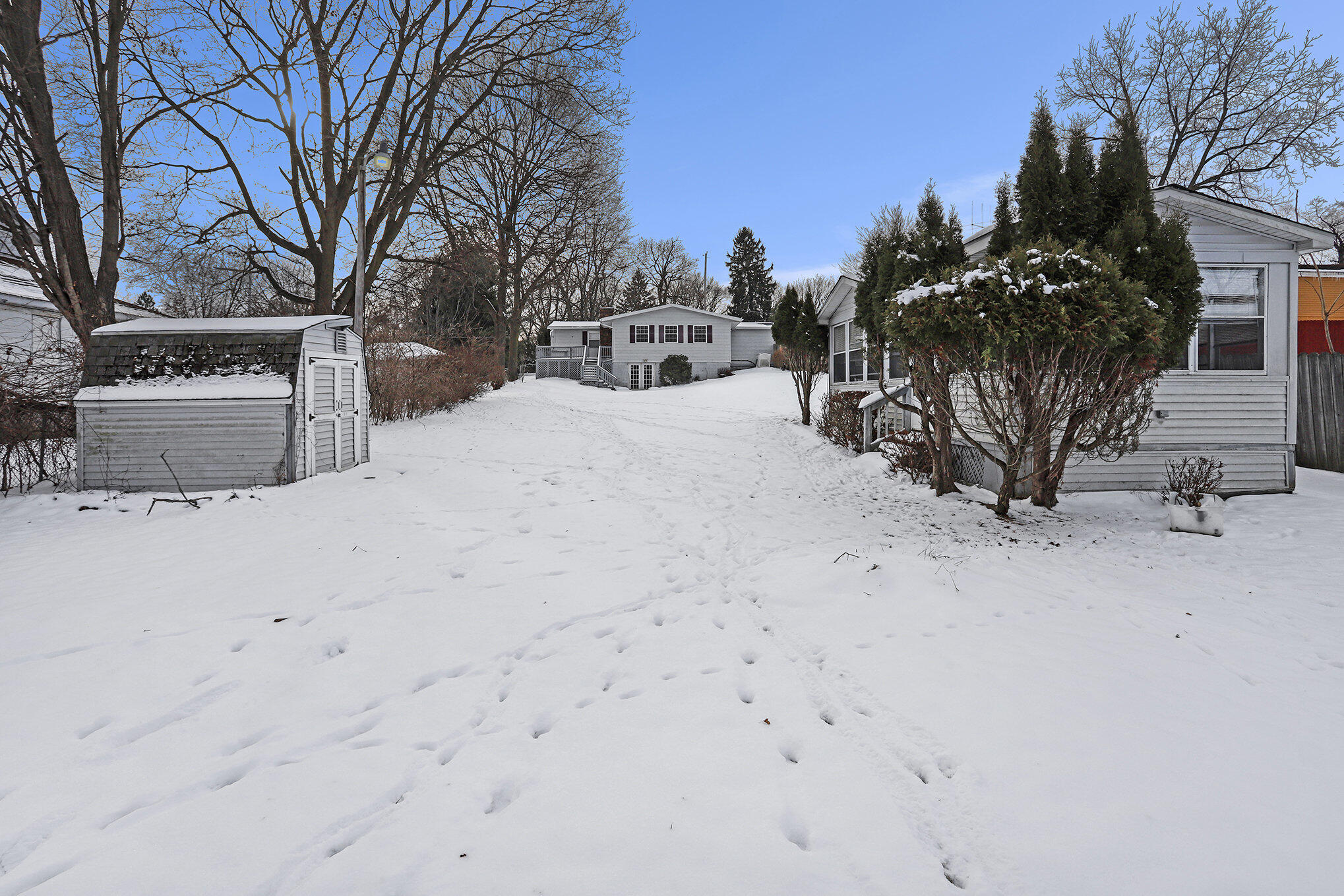 408 Washington Street Albion, MI 49224 - Photo 26 of 52 002_file_382