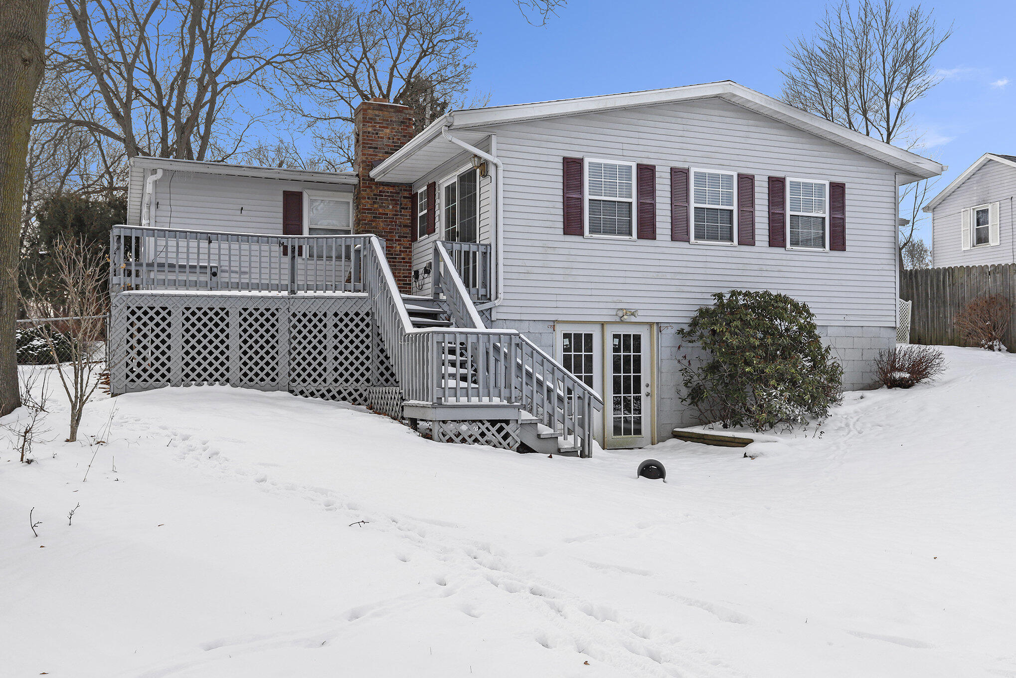 408 Washington Street Albion, MI 49224 - Photo 29 of 52 006_file_27