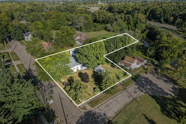 $235,000 | 408 Washington Street, Albion, MI 49224