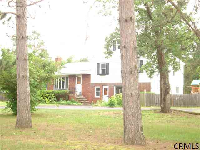 8 Wendom Road Guilderland, NY 12203 - Photo 1 of 15 Photo 1